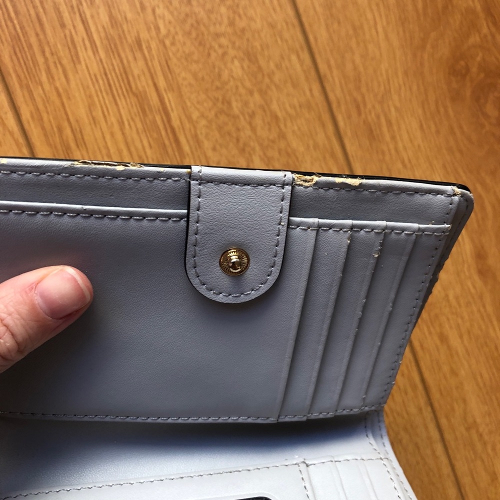 Kate Spade Wallet - Picture 3 of 4